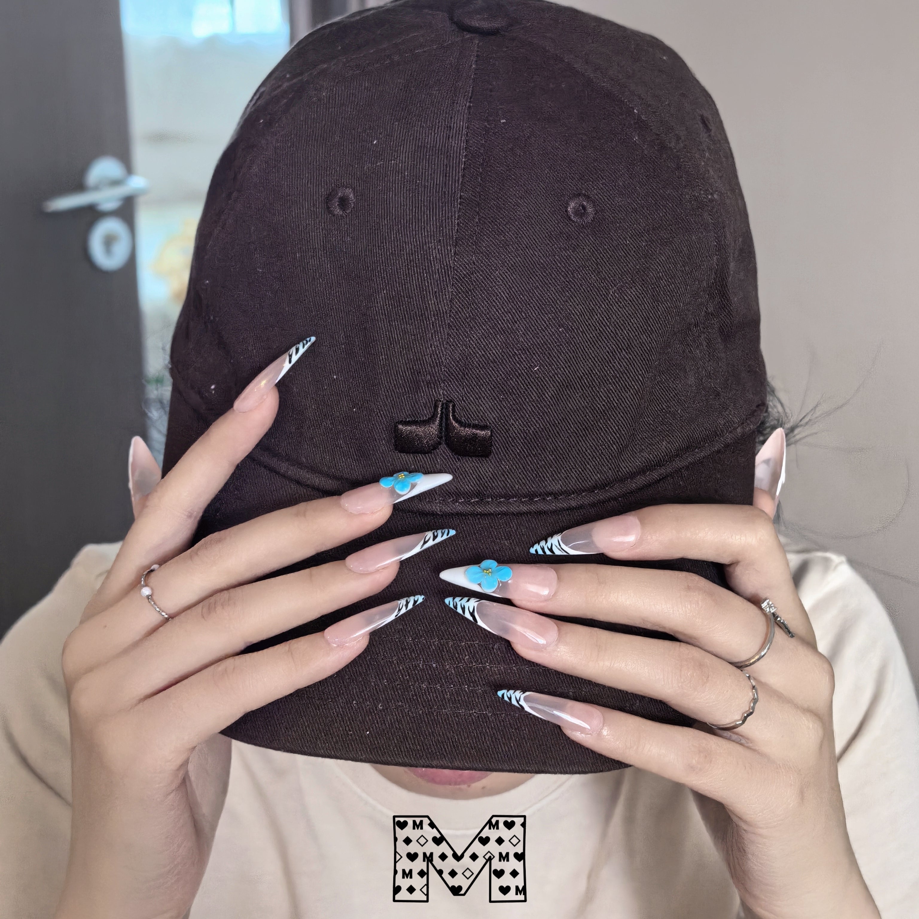 Erfrischende hellrosa Nailart-Aufkleber