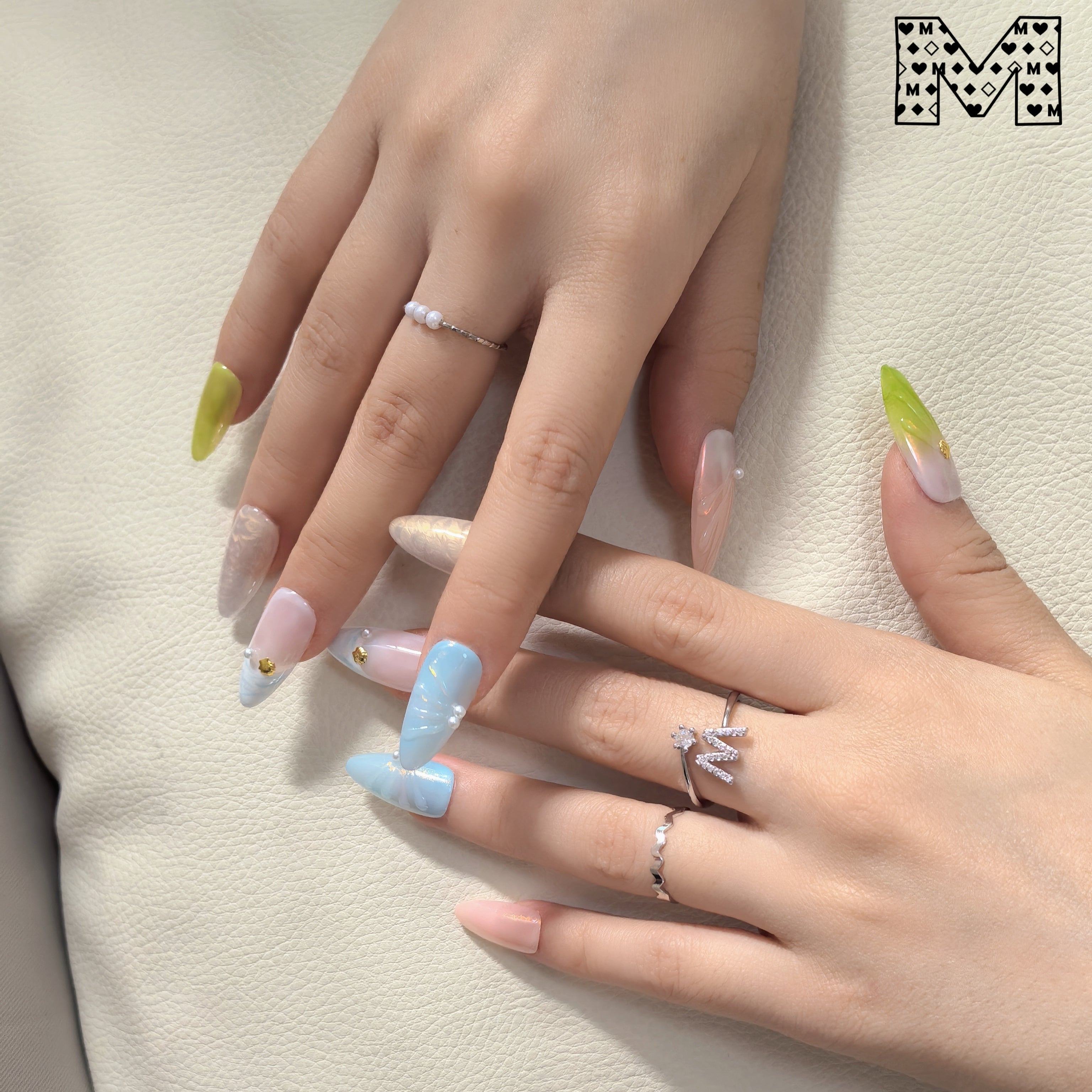 Bunte und verträumte Nail Art Sticker