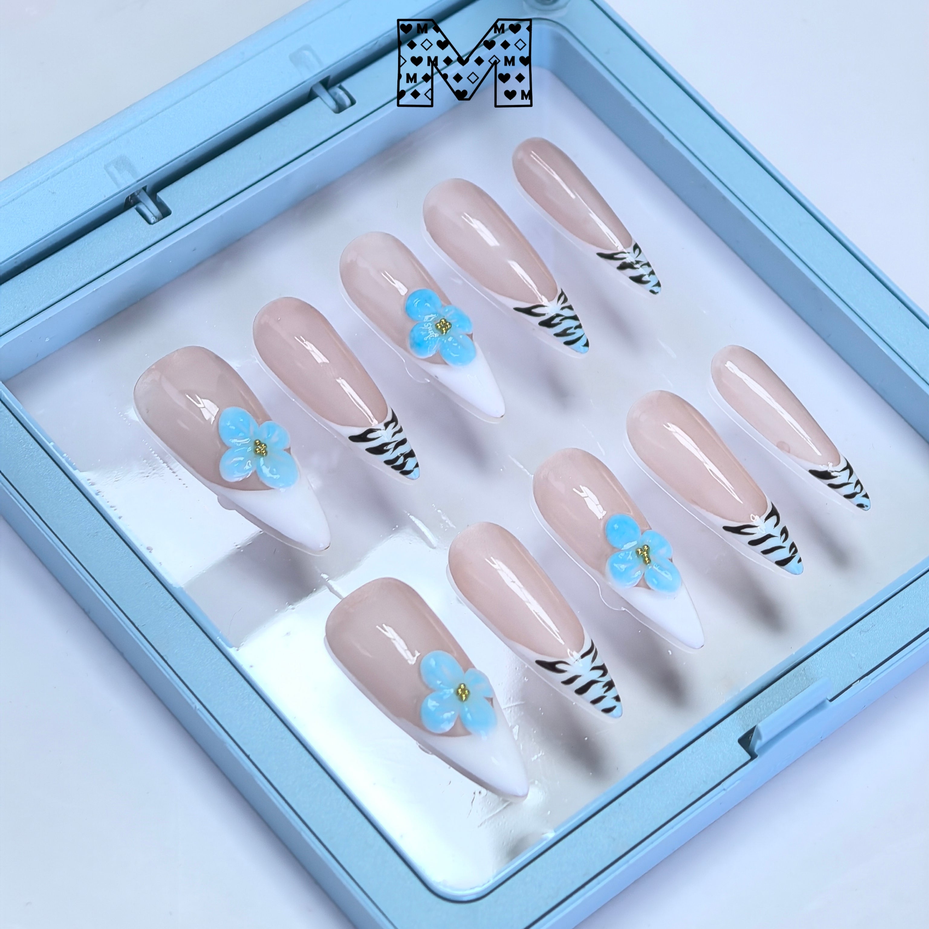 Erfrischende hellrosa Nailart-Aufkleber 